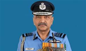 ਕੌਣ ਹਨ ਨਵੇਂ IAF ਮੁਖੀ ਆਸ਼ੂਤੋਸ਼ ਦੀਕਸ਼ਿਤ? 3500 ਘੰਟੇ ਉਡਾਣ ਦਾ ਤਜਰਬਾ