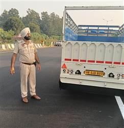 ਫਿਲੌਰ ਹਾਈਵੇਅ ’ਤੇ ਹੰਗਾਮਾ: PRTC ਬੱਸ ਡਰਾਈਵਰ ਨੇ ਪਿਕਅਪ ਚਾਲਕ ਨਾਲ ਕੀਤੀ ਕੁੱਟਮਾਰ, ਖੋਹ੍ਹੀ ਚਾਬੀ