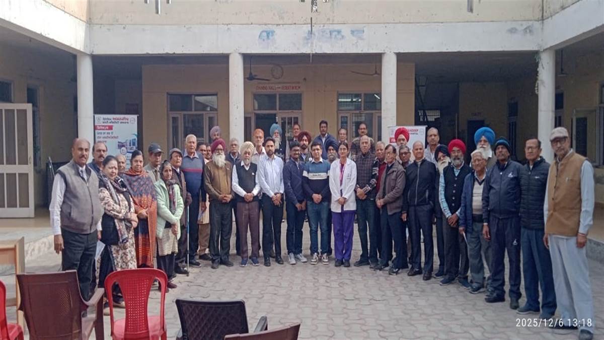 ਸੀਨੀਅਰ ਸਿਟੀਜਨ ਕੌਂਸਲ ਵੱਲੋਂ ਮੈਡੀਕਲ ਕੈਂਪ ਲਾਇਆ