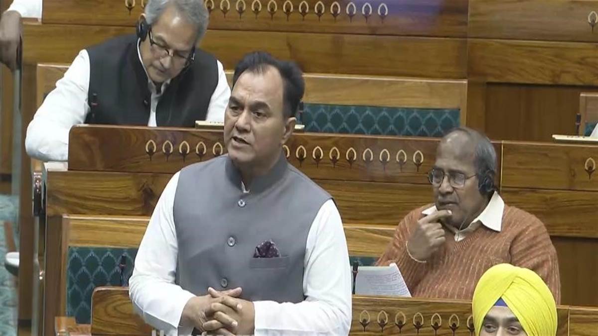 ਆਦਮਪੁਰ ਏਅਰਪੋਰਟ ਦਾ ਨਾਂ ਸ੍ਰੀ ਗੁਰੂ ਰਵਿਦਾਸ ਜੀ ਦੇ ਨਾਂ ’ਤੇ ਰੱਖਿਆ ਜਾਵੇ