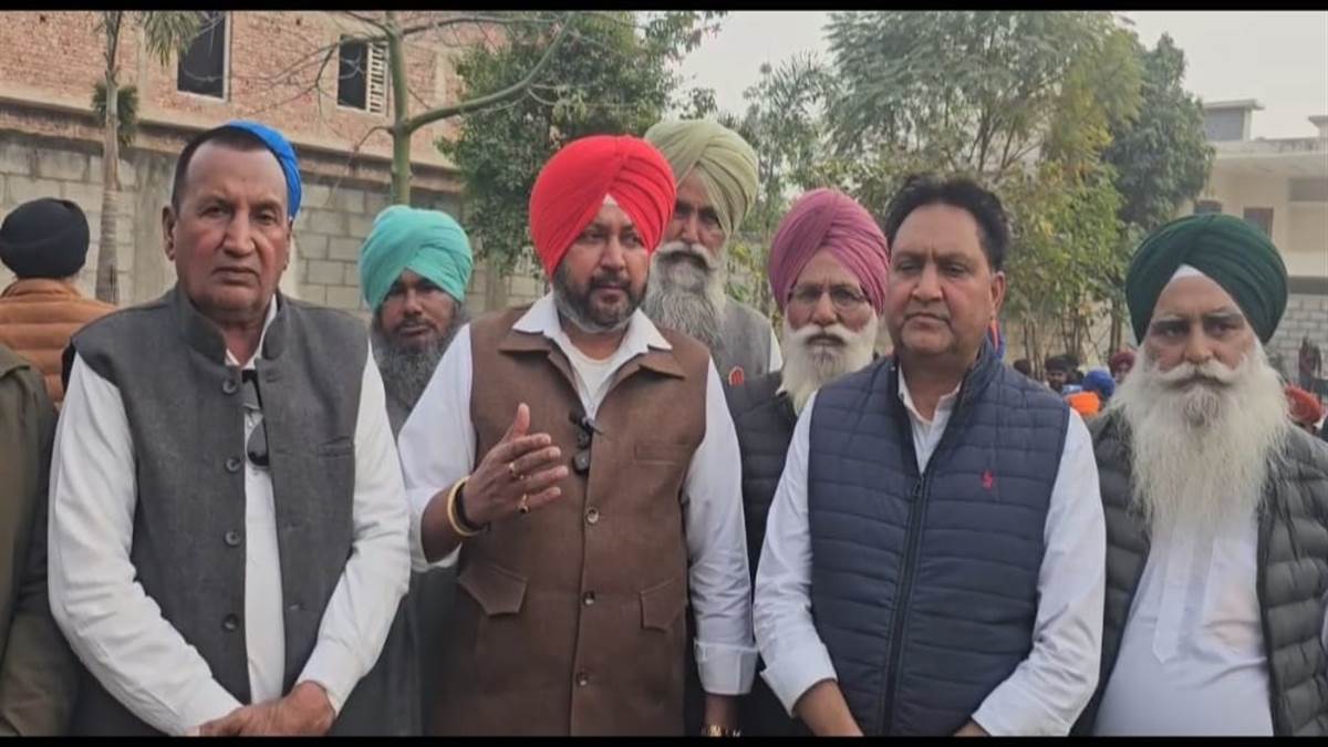 ਆਪ ਨੇ ਪੇਪਰ ਰੱਦ ਕਰਵਾ ਕੇ ਲੋਕਤੰਤਰ ਦੀਆਂ ਧੱਜੀਆਂ ਉਡਾਈਆਂ : ਚੀਮਾ