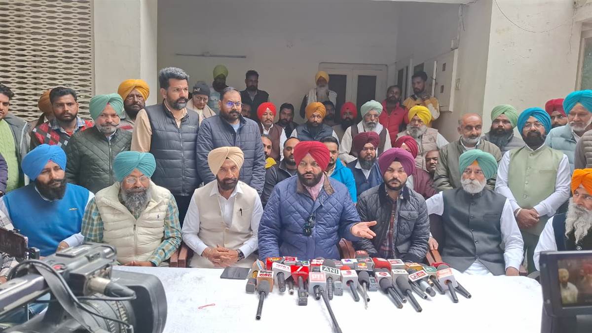 Amritsar News : ਭਿੰਡੀ ਸੈਦਾ ਘਟਨਾ ਤੋਂ ਬਾਅਦ ਕਾਂਗਰਸ ਦਾ ਫ਼ੈਸਲਾ: ਜ਼ਿਲ੍ਹਾ ਪ੍ਰੀਸ਼ਦ ਤੇ ਬਲਾਕ ਸੰਮਤੀ ਚੋਣਾਂ ਦਾ ਕੀਤਾ ਬਾਈਕਾਟ