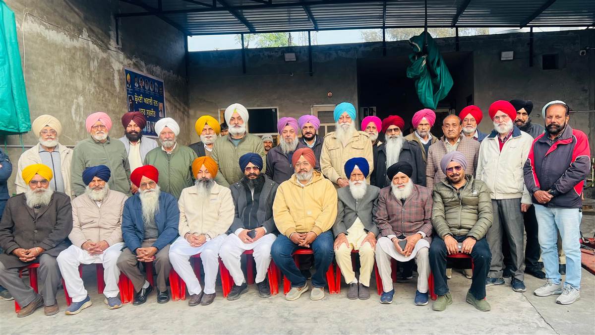 ਸ੍ਰੋਮਣੀ ਅਕਾਲੀ ਦਲ ਪੁਨਰ ਸੁਰਜੀਤ ਅਕਾਲ ਤਖ਼ਤ ਸਾਹਿਬ ਨੂੰ ਸਮਰਪਿਤ