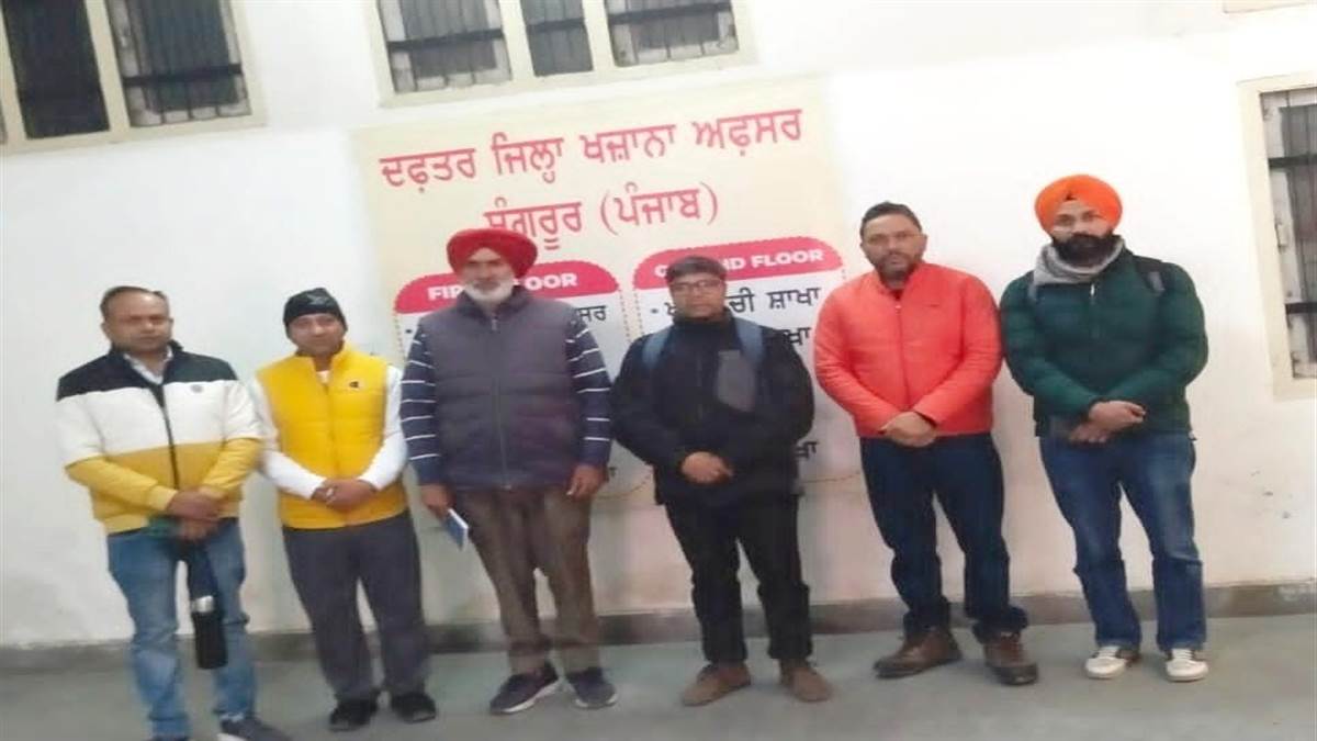 ਤਨਖ਼ਾਹਾਂ ਨਾ ਮਿਲਣ ਕਾਰਨ ਅਧਿਆਪਕਾਂ ’ਚ ਰੋਸ