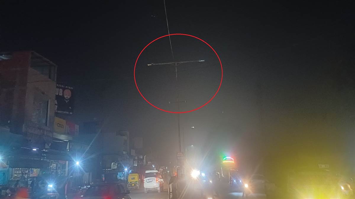 ਇਸ ਸਬੰਧੀ ਟੋਲ ਫ੍ਰੀ ਨੰਬਰ ’ਤੇ ਵੀ ਕਈ ਸ਼ਿਕਾਇਤਾਂ ਪੁੱਜੀਆਂ ਪਰ ਕੋਈ ਕਾਰਵਾਈ ਨਹੀਂ ਹੋਈ।