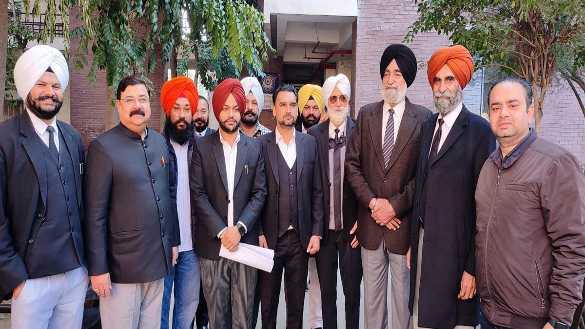 ਆਪਣੀਆਂ ਮੰਗਾਂ ਦੇ ਹੱਕ ਵਿੱਚ ਵਕੀਲਾਂ ਨੇ ਅਦਾਲਤੀ ਕੰਮਕਾਜ ਕੀਤਾ ਠੱਪ