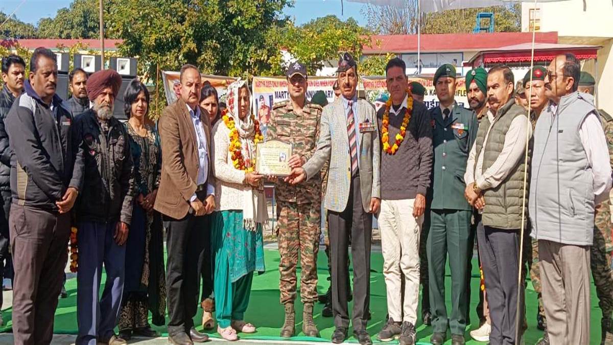 ਰਾਈਫਲਮੈਨ ਅਕਸ਼ੈ ਪਠਾਨੀਆ ਦੇਸ਼ ਤੇ ਫੌਜ ਦਾ ਮਾਣ: ਲੈਫਟਿਨੈਂਟ ਕਰਨਲ ਰਾਠੌਰ