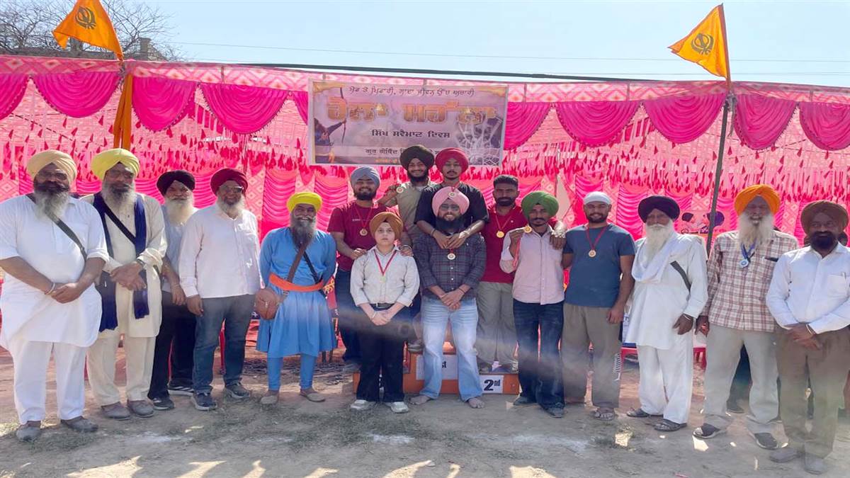 ਸਟੱਡੀ ਸਰਕਲ ਨੇ ਹੋਲਾ ਮਹੱਲਾ ਮਨਾਇਆ