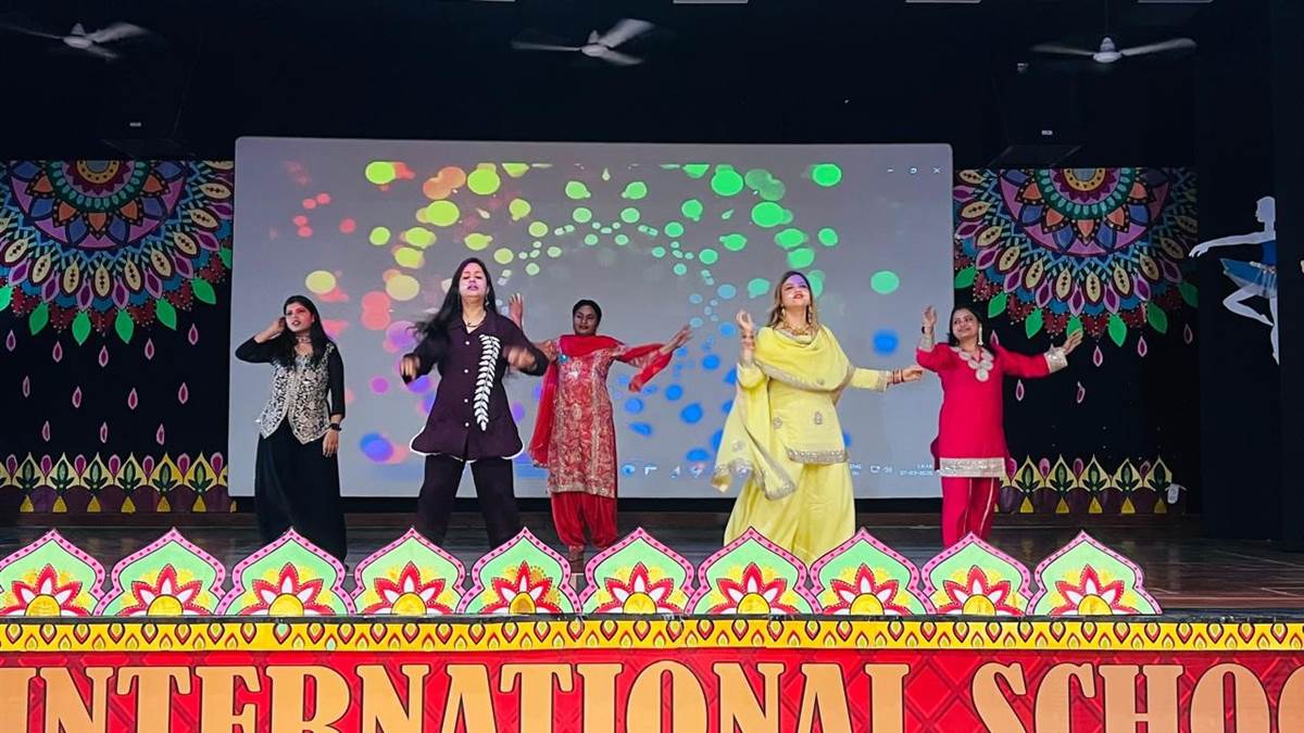 ਡੀਸੀਐੱਮ ਸਕੂਲ ਵਿਖੇ ਮਹਿਲਾ ਦਿਵਸ ਨੂੰ ਸਮਰਪਿਤ ਪ੍ਰੋਗਰਾਮ ਕਰਵਾਇਆ