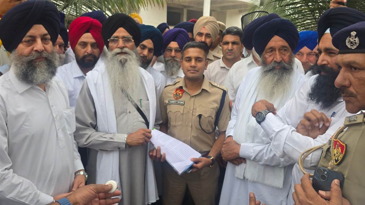 ਮੀਰੀ ਪੀਰੀ ਮੈਡੀਕਲ ਇੰਸਟੀਚਿਊਟ ਦੇ ਜਬਰੀ ਕਬਜ਼ਾ ਕਰਨ ਵਿਰੁੱਧ ਸੰਗਤ ਦਾ ਵੱਡਾ ਇਕੱਠ