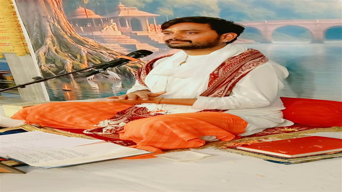 ਪੰ. ਸੁਧੀਰ ਨੇ ਕਥਾ ਰਾਹੀਂ ਸੰਗਤ ਨੂੰ ਕੀਤਾ ਨਿਹਾਲ