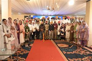 ਸਿੱਖਿਆ ਦੇ ਸਿਤਾਰਿਆਂ ਨੂੰ ਮਿਲਿਆ ‘ਵਿਦਿਆ ਜੋਤ’ ਸਨਮਾਨ