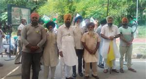 ਭਾਰਤੀ ਕਿਸਾਨ ਮਜ਼ਦੂਰ ਯੂਨੀਅਨ ਸ੍ਰੀ ਅਨੰਦਪੁਰ ਸਾਹਿਬ ਦੀ ਚੰਡੀਗੜ੍ਹ ਮੋਰਚੇ ’ਤੇ ਸ਼ਮੂਲੀਅਤ