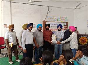 ਗੌਰਮਿੰਟ ਆਈਟੀਆਈ ਕਾਦੀਆਂ ਵਿਖੇ ਪਰਾਲੀ ਨਾ ਸਾੜਨ ਸਬੰਧੀ ਜਾਗਰੂਕਤਾ ਕੈਂਪ ਲੱਗਾ