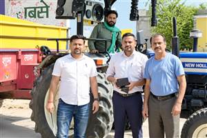 ਅਨਾਜ ਮੰਡੀ ਮਮਦੋਟ ’ਚੋਂ ਵੱਧ ਨਮੀ ਵਾਲੀਆਂ ਝੋਨੇ ਦੀਆਂ ਟਰਾਲੀਆਂ ਵਾਪਸ ਮੋੜੀਆਂ
