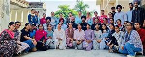 ਸਿੱਖ ਕਾਲਜ ’ਚ ਕਾਮਰਸ ਐਂਡ ਬਿਜ਼ਨੈੱਸ ਮੈਨੇਜਮੈਂਟ ਕਲੱਬ ਦੀ ਨਵੀਂ ਟੀਮ ਦਾ ਗਠਨ
