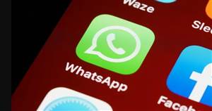 ਸਾਵਧਾਨ ! ਅਚਾਨਕ ਬੰਦ ਹੋ ਸਕਦਾ ਹੈ ਤੁਹਾਡਾ WhatsApp, ਲੌਗ-ਇਨ ਸਕ੍ਰੀਨ 'ਤੇ ਕੁਝ ਲੋਕਾਂ ਨੂੰ ਦਿਖ ਰਿਹਾ ਇਹ ਅਲਰਟ
