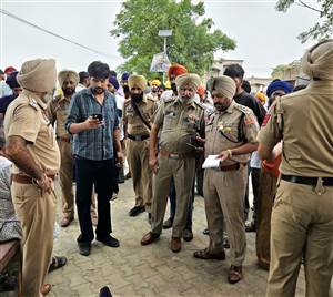 ਤਰਨਤਾਰਨ ’ਚ ਡਬਲ ਮਰਡਰ ਨਾਲ ਸਹਿਮਿਆ ਇਲਾਕਾ, ਪੱਖੋਪੁਰ ਦੇ ਦੋ ਨੌਜਵਾਨਾਂ ਦੀ ਹੱਤਿਆ; ਕਾਤਲਾਂ ਦੀ ਭਾਲ ਜਾਰੀ