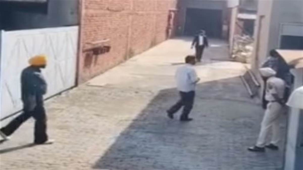 Jalandhar News : ਵੁੱਡਲੈਂਡ ਬਰਾਂਡ ਦੇ ਨਕਲੀ ਬੂਟ ਬਣਾਉਣ ਵਾਲੀ ਕੰਪਨੀ ’ਤੇ ਛਾਪੇਮਾਰੀ