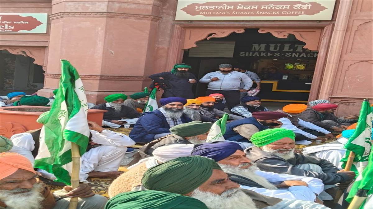 ਮਹਾਂ ਪੰਚਾਇਤ ਬੀਕੇਯੂ ਸਿੱਧੂਪੁਰ ਦਾ ਜਥਾ ਰਵਾਨਾ