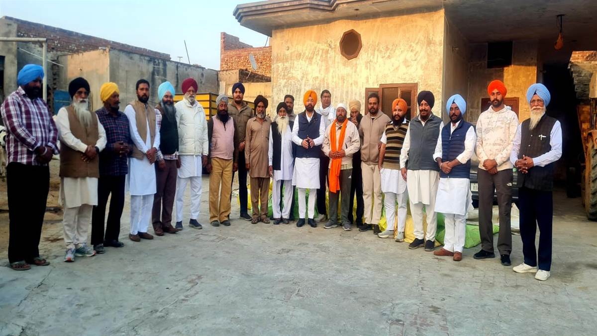 ਯੂਥ ਆਗੂ ਦਿਲਮਨਪ੍ਰੀਤ ਰੁੜਕੀ ਦਾ ਕੀਤਾ ਸਨਮਾਨ