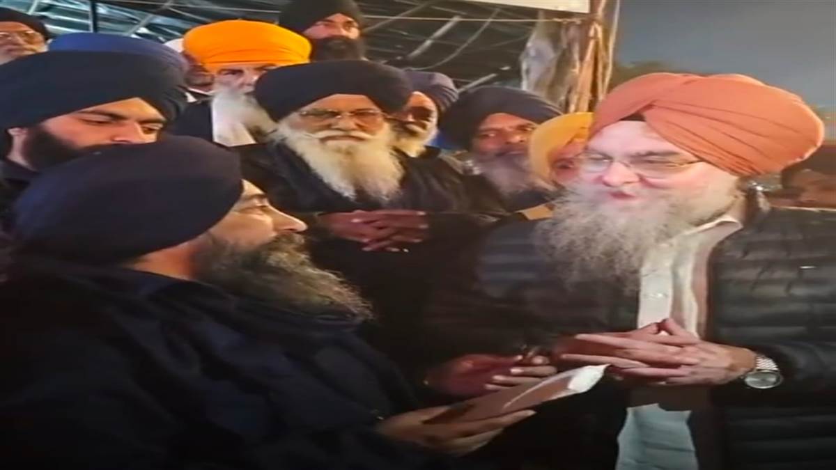 Amritsar News : 328 ਪਾਵਨ ਸਰੂਪਾਂ ਦੇ ਮਾਮਲੇ ‘ਚ ਵੱਡੀ ਕਾਰਵਾਈ, ਸਪੀਕਰ ਸੰਧਵਾਂ ਤੇ ਮੰਤਰੀ ਬੈਂਸ ਦੇ ਦਖਲ ਤੋਂ ਬਾਅਦ FIR ਦਰਜ