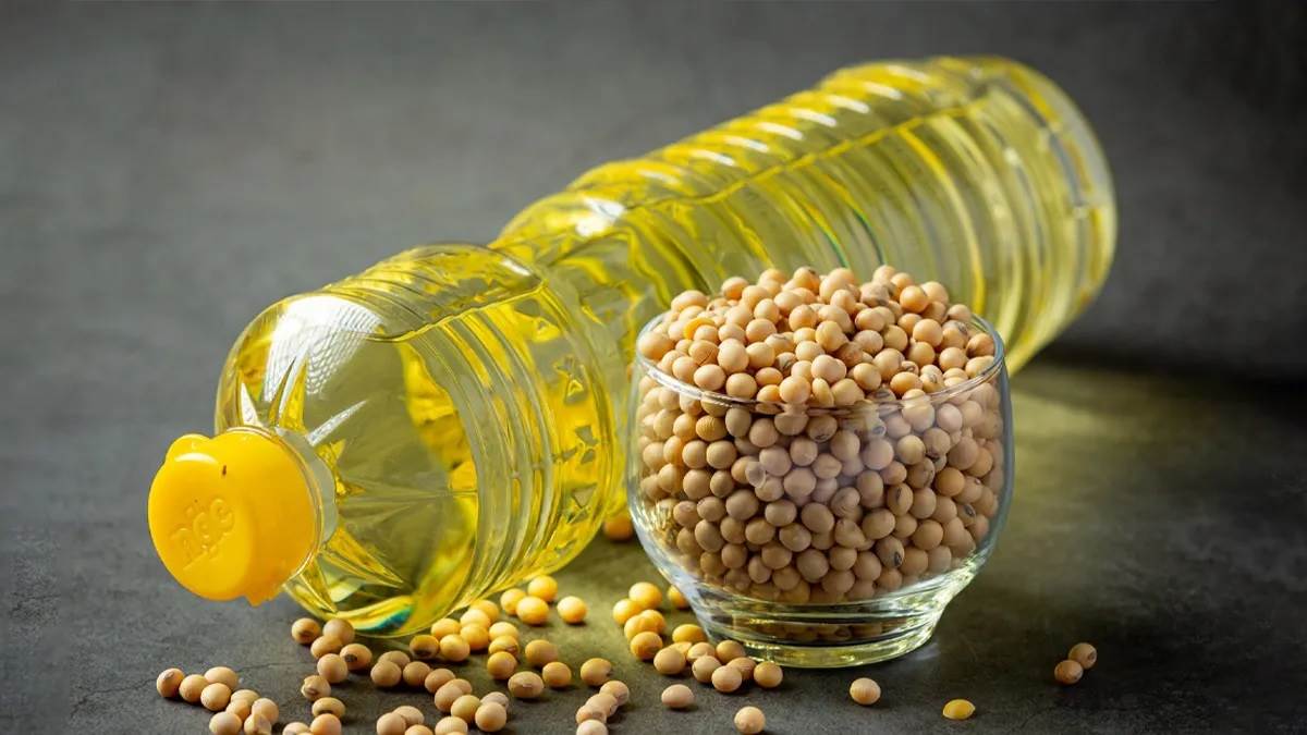 ਕਿਤੇ ਤੁਸੀਂ ਤਾਂ ਨਹੀਂ ਖਾਂਦੇ Soybean oil? ਲੋਕਾਂ ਨੂੰ ਬਣਾ ਰਿਹੈ ਇਸ ਗੰਭੀਰ ਬਿਮਾਰੀ ਦਾ ਸ਼ਿਕਾਰ; ਇਕ ਕਲਿੱਕ 'ਚ ਪੜ੍ਹੋ ਪੂਰੀ ਖ਼ਬਰ