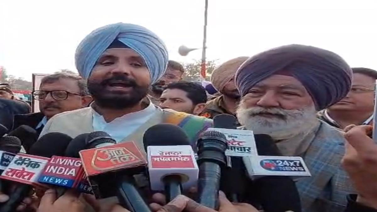 ਜਦੋਂ ਤੱਕ ਮਨਰੇਗਾ ਬੰਦ ਕਾਲਾ ਕਾਨੂੰਨ ਵਾਪਸ ਨਹੀਂ ਹੁੰਦਾ ਸੰਘਰਸ਼ ਜਾਰੀ ਰਹੇਗਾ : ਰਾਜਾ ਵੜਿੰਗ