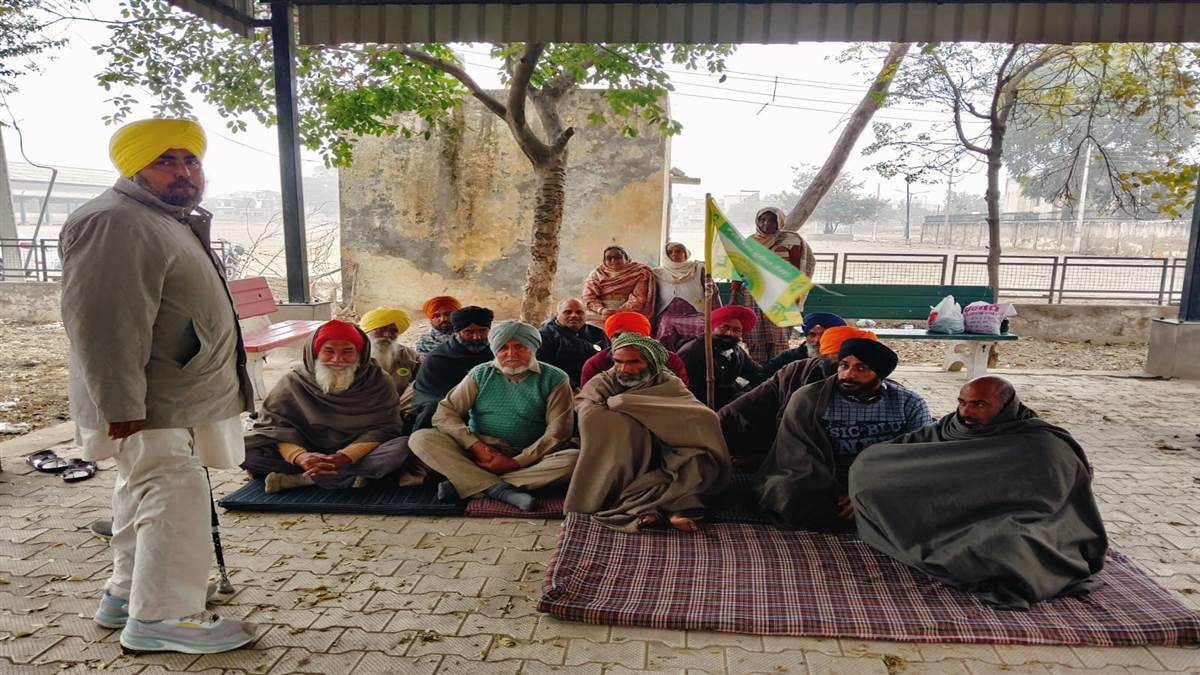 ਤਹਿਸੀਲ 'ਚ' ਨਹੀਂ ਹੁੰਦੀ ਲੋਕਾਂ ਦੀ ਸੁਣਵਾਈ