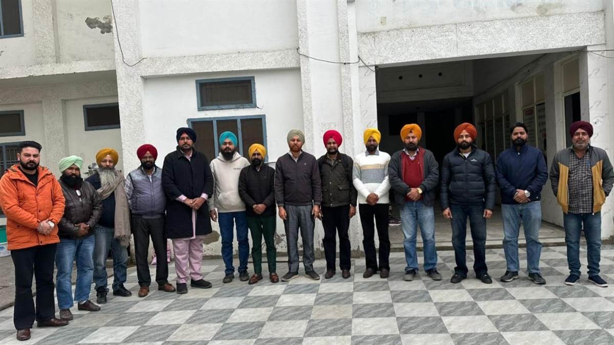 ਠੇਕਾ ਮੁਲਾਜ਼ਮਾਂ ਦੀਆਂ ਤਨਖ਼ਾਹਾਂ ਰੋਕਣ ਦੀ ਕੀਤੀ ਨਿਖੇਧੀ