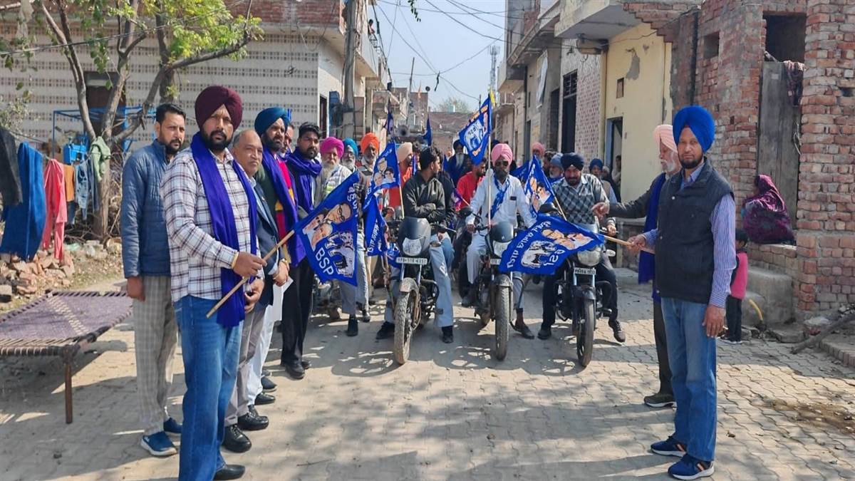 ‘ਪੰਜਾਬ ਸੰਭਾਲੋ ਮੁਹਿੰਮ’ ਤਹਿਤ ਕੱਢੀ ਮੋਟਰਸਾਈਕਲ ਰੈਲੀ