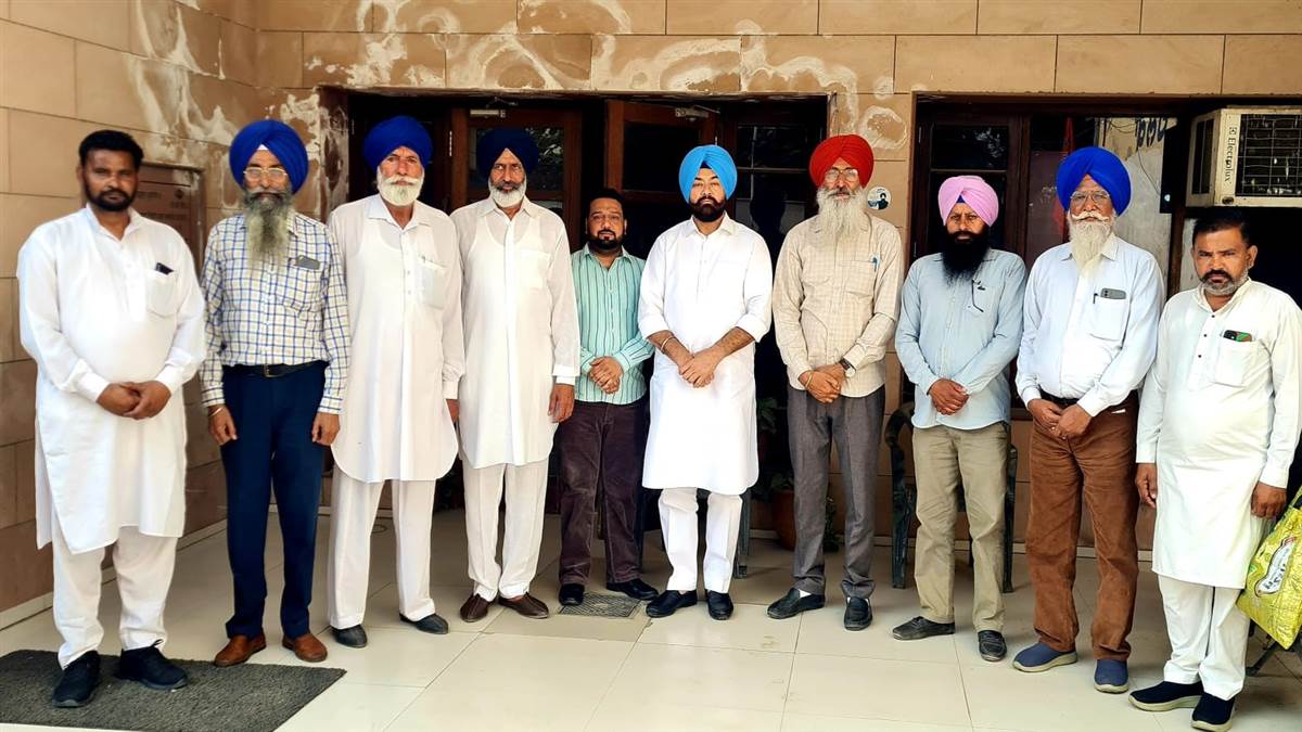 ਐੱਲਪੀਜੀ ਸਿਲੰਡਰ ਮਹਿੰਗੇ ਹੋਣ ਨਾਲ ਵਧੀ ਮਹਿੰਗਾਈ : ਰਾਜੂ ਖੰਨਾ