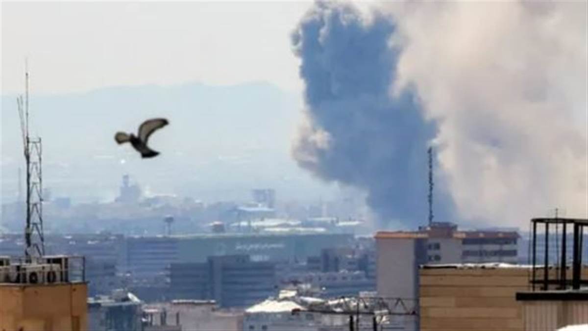 ਜੰਗਬੰਦੀ ਤੋਂ ਬਾਅਦ ਈਰਾਨ ਦੇ ਤੇਲ ਭੰਡਾਰ 'ਤੇ ਹਮਲਾ: ਤਹਿਰਾਨ ਨੇ UAE ਅਤੇ ਕੁਵੈਤ 'ਤੇ ਸੁੱਟੀਆਂ ਮਿਜ਼ਾਈਲਾਂ
