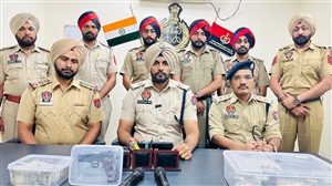 ਸ਼ੇਅਰ ਮਾਰਕੀਟ ਦੇ ਘਾਟੇ ਨੇ ਪਿਓ-ਪੁੱਤਰਾਂ ਨੂੰ ਬਣਾਇਆ ਲੁਟੇਰੇ, ਤਿੰਨੇ ਕਾਬੂ