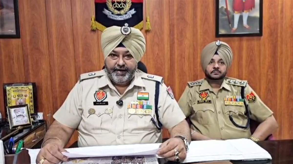ਦੋ ਐੱਸਸੀ ਨੌਜਵਾਨਾਂ ਨਾਲ ਅਣਮਨੁੱਖੀ ਵਿਵਹਾਰ ਮਾਮਲੇ ’ਚ 11 ਖ਼ਿਲਾਫ਼ ਪਰਚਾ
