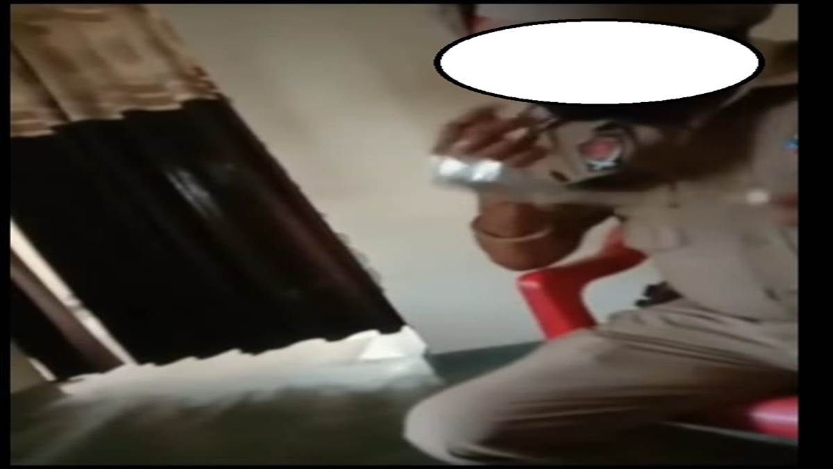 ਪੰਜਾਬ ਪੁਲਿਸ ਦੇ ਥਾਣੇਦਾਰ ਦੀ ਪੁਲਿਸ ਚੌਕੀ ’ਚ ਚਿੱਟਾ ਪੀਂਦੇ ਦੀ ਹੋਈ ਵੀਡੀਓ ਵਾਇਰਲ, ਸਸਪੈਂਡ