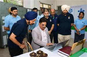 ਡੀਬੀਯੂ ਵੱਲੋਂ ਐਡਵਾਂਸਡ ਡਾਟਾ ਐਨਾਲਿਟਿਕਸ ਕੇਂਦਰ ਦਾ ਉਦਘਾਟਨ