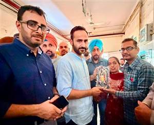 ਪੰਜਾਬੀ ਜਾਗਰਣ ਦੀ ਖ਼ਬਰ ਦਾ ਵੱਡਾ ਅਸਰ: MP ਮੀਤ ਹੇਅਰ ਨੇ ਬਰਨਾਲਾ ਸਿਵਲ ਹਸਪਤਾਲ ਨੂੰ ਦਿੱਤੀਆਂ 3 ਨਵੀਆਂ ਡਾਇਲਸਿਸ ਮਸ਼ੀਨਾਂ
