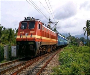 Indian Railways ਚਲਾਏਗਾ 250 ਤੋਂ ਜ਼ਿਆਦਾ ਸਪੈਸ਼ਲ ਟ੍ਰੇਨਾਂ, ਇਸ ਰੂਟ ਦੇ ਯਾਤਰੀਆਂ ਨੂੰ ਹੋਵੇਗੀ ਸੁਵਿਧਾ