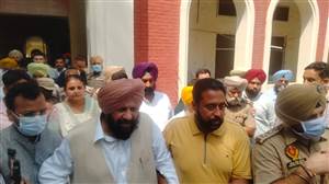 ਮੋਹਨਜੀਤ ਸਿੰਘ ਨੂੰ ਮਿਲੇ ਕੌਮੀ ਘੱਟ ਗਿਣਤੀ ਕਮਿਸ਼ਨ ਦੇ ਚੇਅਰਮੈਨ ਗਰੇਵਾਲ, ਇਨਸਾਫ਼ ਦਿਵਾਉਣ ਦਾ ਦਿੱਤਾ ਭਰੋਸਾ; ਕਿਹਾ- ਅਮਿਤ ਸ਼ਾਹ ਦੇ ਧਿਆਨ 'ਚ ਹੈ ਮਾਮਲਾ