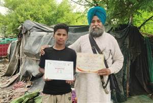 ਗ਼ਰੀਬੀ ਨੂੰ ਪਛਾੜ ਕੇ ਬਣਿਆ ਨੈਸ਼ਨਲ ਚੈਂਪੀਅਨ, ਮਹਾਵੀਰ ਨੇ ਨੈਸ਼ਨਲ ਬਾਕਸਿੰਗ 'ਚ ਜਿੱਤਿਆ ਗੋਲਡ ਮੈਡਲ; ਵਧਾਇਆ ਇਲਾਕੇ ਦਾ ਮਾਣ
