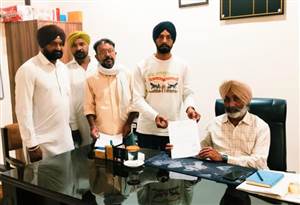 ਤਿੰਨ ਮਹੀਨਿਆਂ ਤੋਂ ਤਨਖਾਹਾਂ ਨਾ ਮਿਲਣ ਕਾਰਨ ਜਲ ਸਪਲਾਈ ਵਰਕਰਾਂ ’ਚ ਰੋਸ