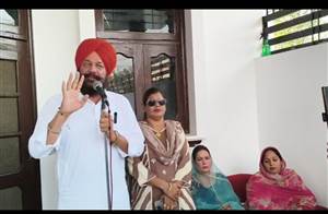 ਗੁਰਇਕਬਾਲ ਮਾਹਲ ਤੇ ਬਬੀਤਾ ਖੋਸਲਾ ਦੀ ਅਗਵਾਈ ਹੇਠ ਹੋਈ ਵਿਚਾਰ ਚਰਚਾ