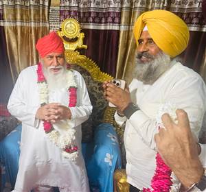 ਪੰਜਾਬ ਕਾਂਗਰਸ ਪ੍ਰਧਾਨ ਪਰਗਟ ਸਿੰਘ ਡੇਰਾ ਸੱਚਖੰਡ ਬੱਲਾਂ ਵਿਖੇ ਨਤਮਸਤਕ