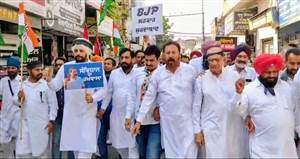 ਐਸਆਈਆਰ ਦੇ ਵਿਰੋਧ 'ਚ ਕਾਂਗਰਸ ਤੇ ਖੱਬੀਆਂ ਪਾਰਟੀਆਂ ਦਾ ਵਿਸ਼ਾਲ ਰੋਸ ਮਾਰਚ