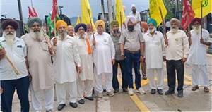 ਝੋਨੇ ਦੀ ਭਰਾਈ ਨੂੰ ਲੈ ਕੇ ਕਿਸਾਨਾਂ ’ਤੇ ਪਰਚਾ ਦੇਣਾ ਪੰਜਾਬ ਸਰਕਾਰ ਦਾ ਧੱਕਾ