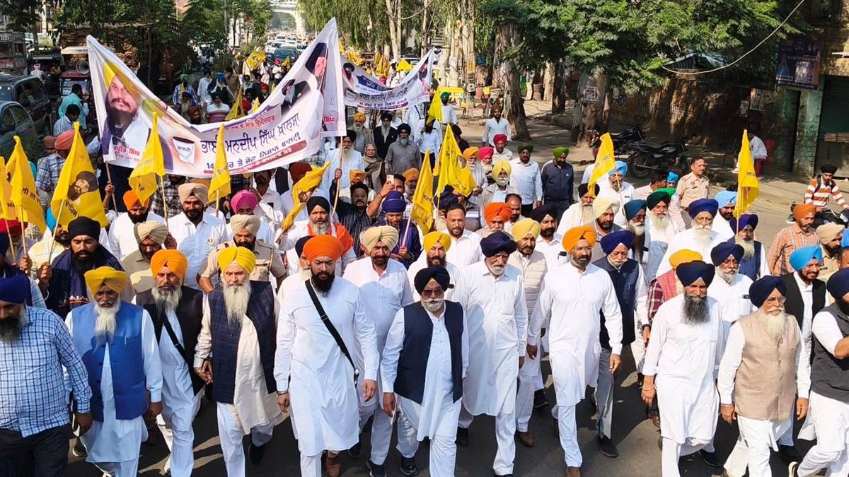 ਰੋਡ ਸ਼ੋਅ ’ਚ ਪੁੱਜੀ ਸ਼੍ਰੋਮਣੀ ਅਕਾਲੀ ਦਲ ਪੁਨਰ ਸੁਰਜੀਤ ਦੀ ਲੀਡਰਸ਼ਿਪ