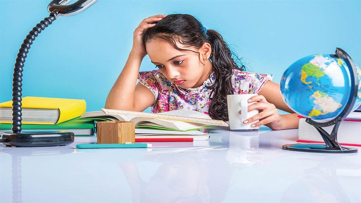 ਅਜੋਕੇ ਸਮੇਂ ਦਾ ਵਿਦਿਆਰਥੀ; ਬਦਲਦਾ ਰੁਝਾਨ ਤੇ ਚੁਣੌਤੀਆਂ