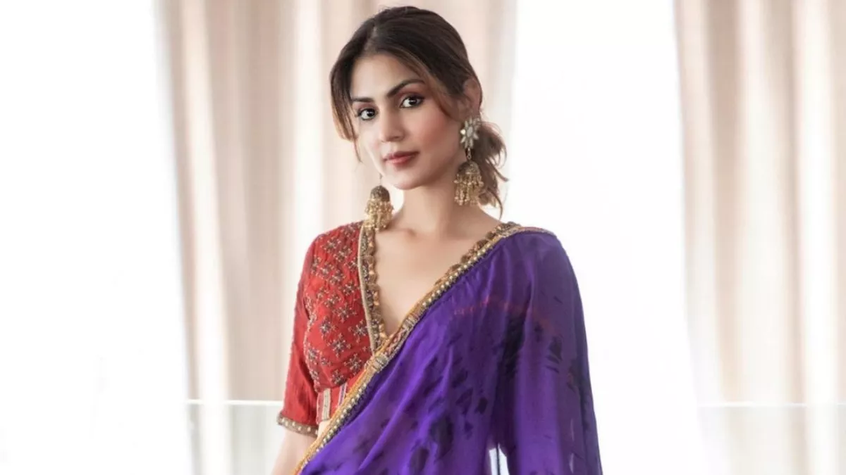 Rhea Chakraborty dating: ਸੁਸ਼ਾਂਤ ਸਿੰਘ ਰਾਜਪੂਤ ਤੋਂ ਬਾਅਦ ਰੀਆ ਚੱਕਰਵਰਤੀ ਨੂੰ ਮਿਲਿਆ ਨਵਾਂ ਪਿਆਰ, ਇਸ ਵਿਅਕਤੀ ਨੂੰ ਕਰ ਰਹੀ ਹੈ ਡੇਟ