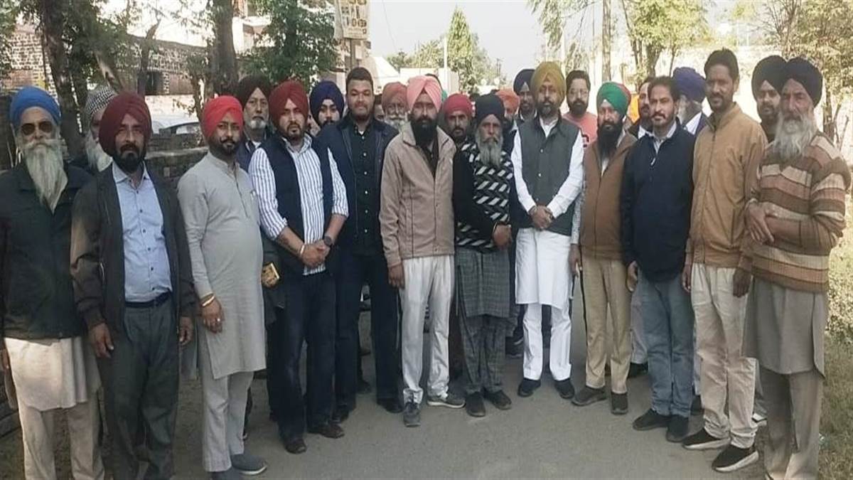 ਰਿੰਕੂ ਵੱਲੋਂ ਚੋਣਾਂ ਸਬੰਧੀ ਪਿੰਡਾਂ ਦੇ ਸਰਪੰਚਾਂ-ਪੰਚਾਂ ਨਾਲ ਮੀਟਿੰਗਾਂ